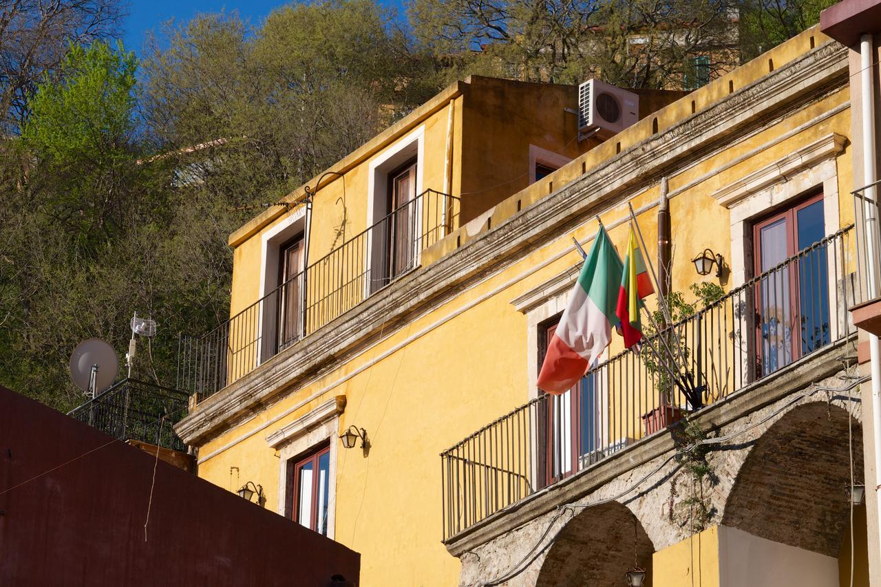 Le Giare Hotel Itala Buitenkant foto
